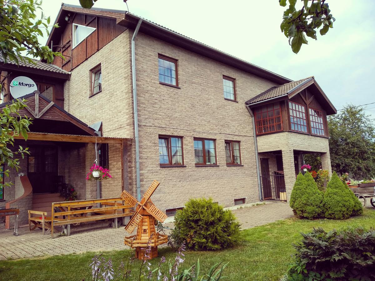 Urusel Guesthouse Reval Exterior foto